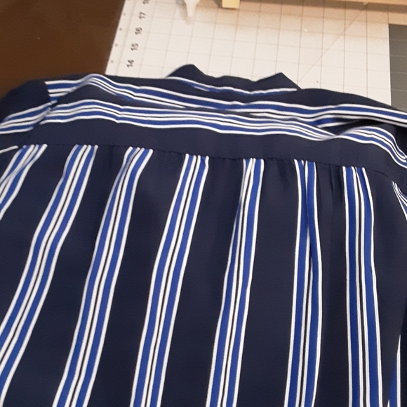 Blouse - Picture 3 of 3